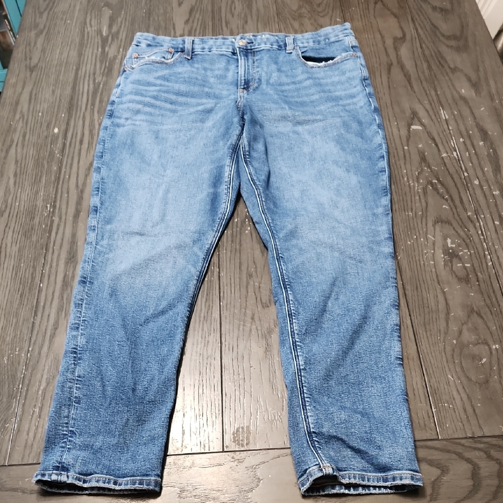American Eagle Outfitters Relaxed Fit Blue Jeans